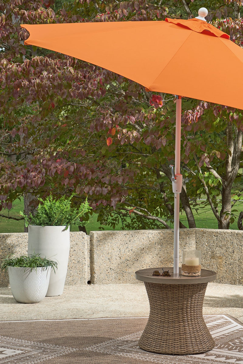 Laguna Heights Outdoor End Table