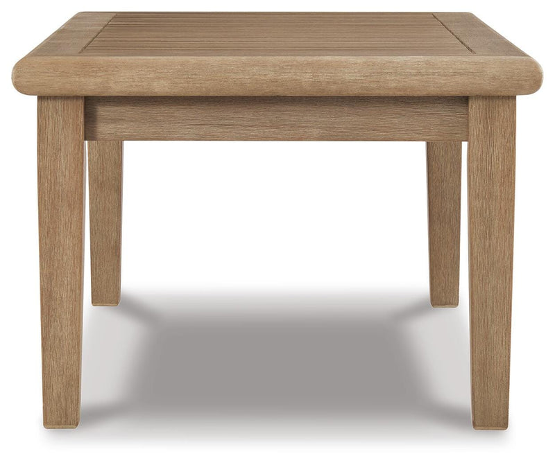 Gerianne Outdoor Occasional Table Set